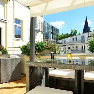 Domstern 3* Colonia