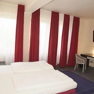 A&o Hauptbahnhof 2* Colonia