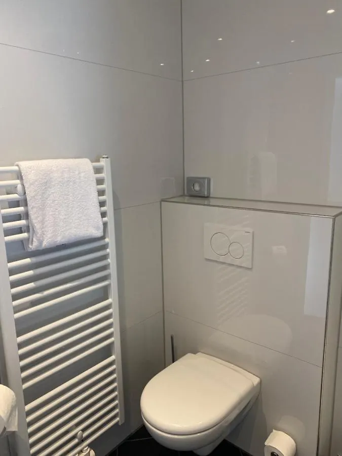 Mirage City Hotel Stuttgart Zentrum 3*,